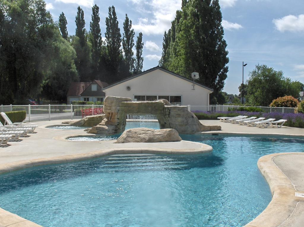 Camping Du Port De Plaisance Peronne  Luaran gambar