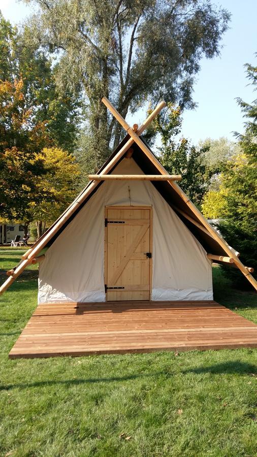Camping Du Port De Plaisance Peronne  Luaran gambar